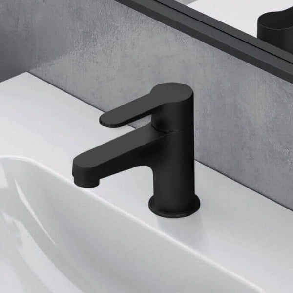 Matte Black Single Hole Bathroom Faucet - Stellar Hardware and Bath 