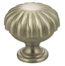 Omnia 9168/25 Cabinet KNOB - Stellar Hardware and Bath 