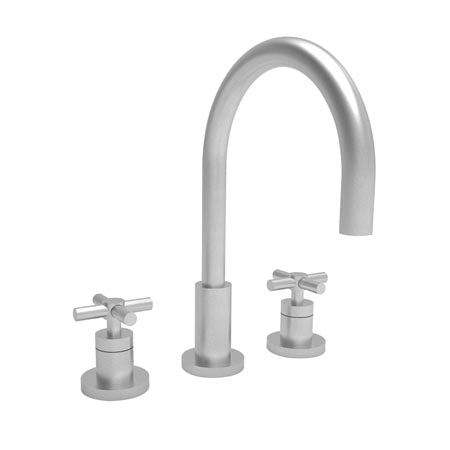 East Linear - 990 Widespread Lavatory Faucet - Stellar Hardware and Bath 