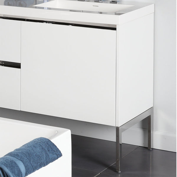 Lacava KUB-LEG-10 KUBISTA Polished Stainless Steel - Stellar Hardware and Bath 